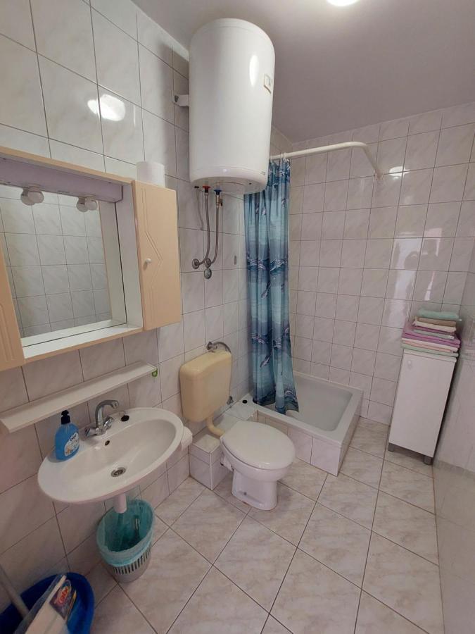 Apartments Neva & Neva Beach House Срима Екстериор снимка