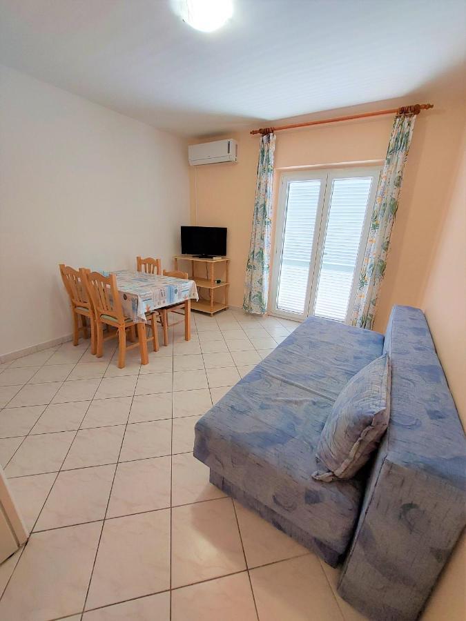 Apartments Neva & Neva Beach House Срима Екстериор снимка