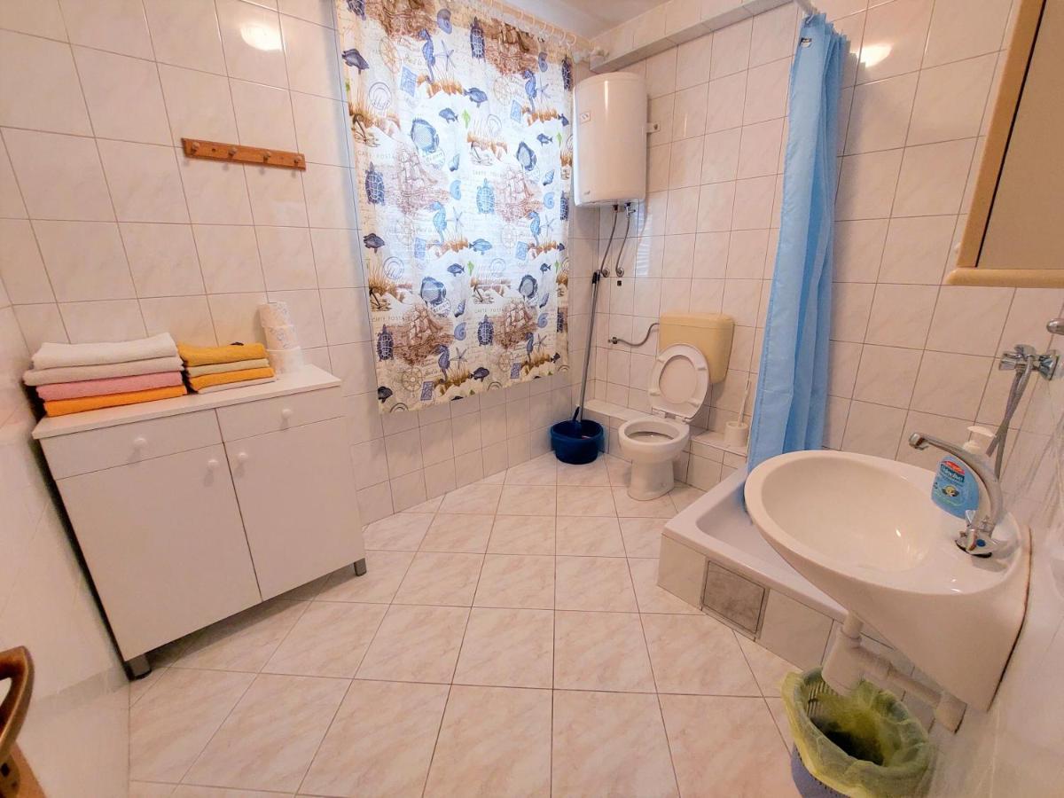 Apartments Neva & Neva Beach House Срима Екстериор снимка